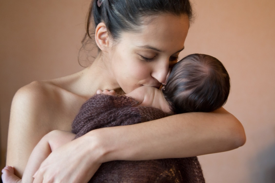 Kahil mini newborn session